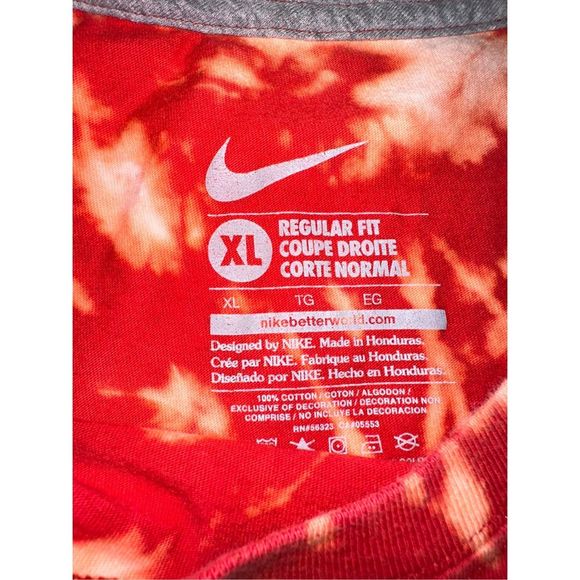 Philadelphia Phillies Nike Bleached Tee - Picture 3 of 3